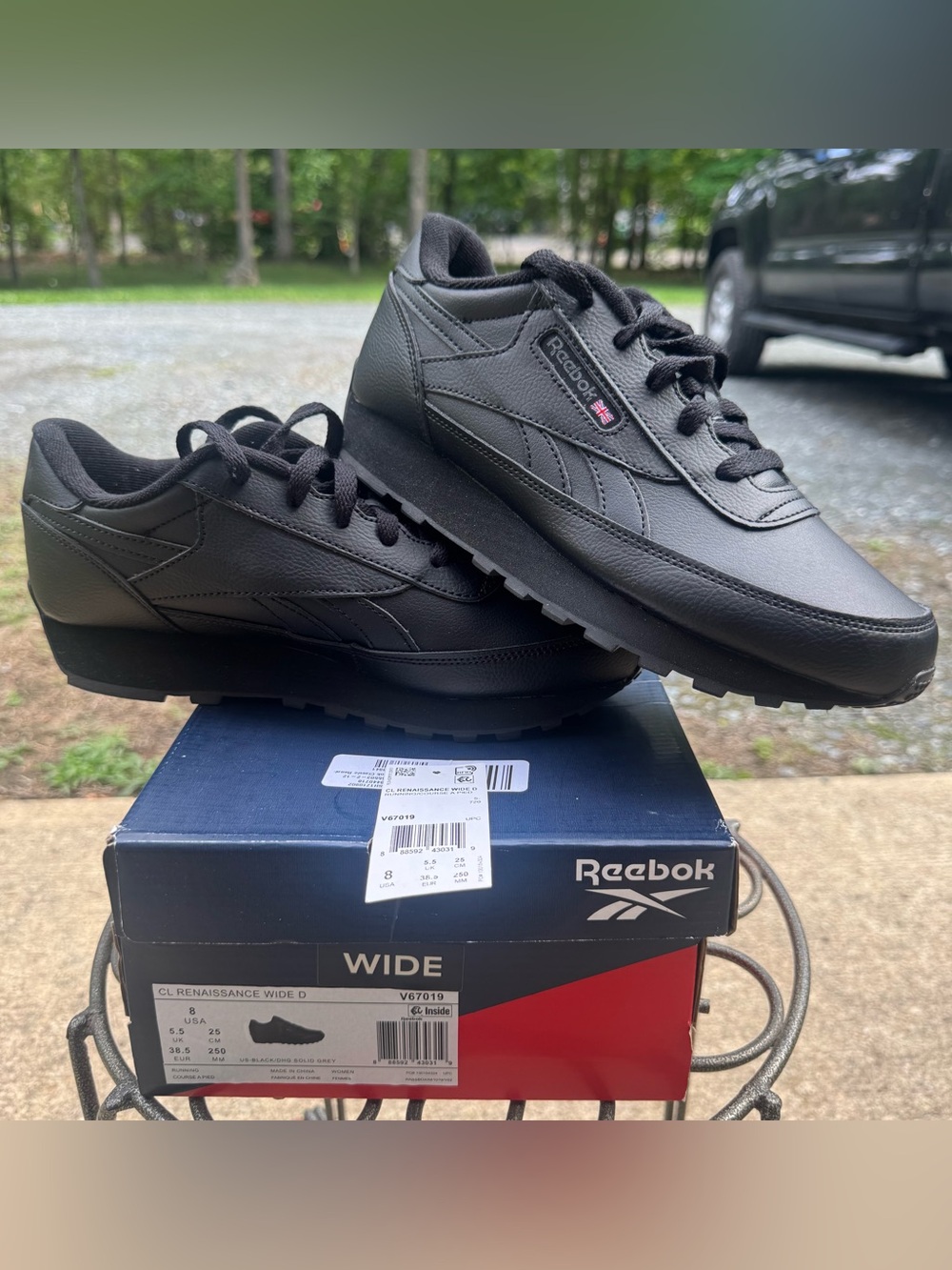 Reebok Women's Classic Renaissance Sneaker Size 8 Wide D Black